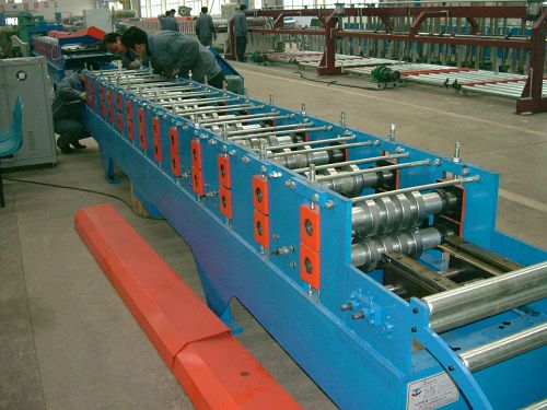 C purline Roll forming machine